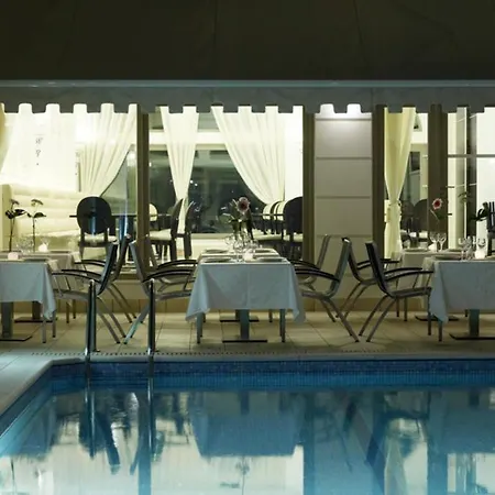 μενελάιον 3*